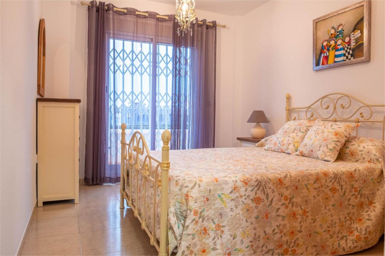 Geraneos Daru Daire Águilas Dış mekan fotoğraf